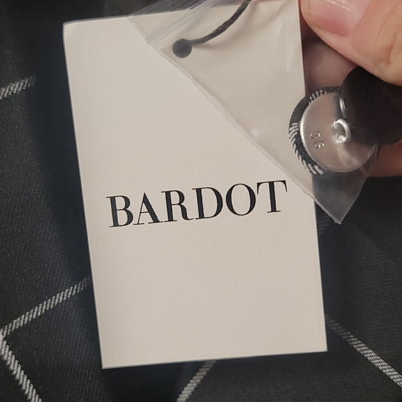 NWT Reformation Bardot Oversized Black Check Blazar SZ 6 - Picture 6 of 13